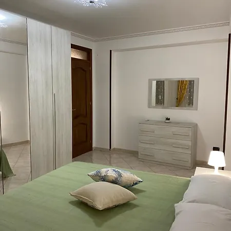Ambra Apartment *